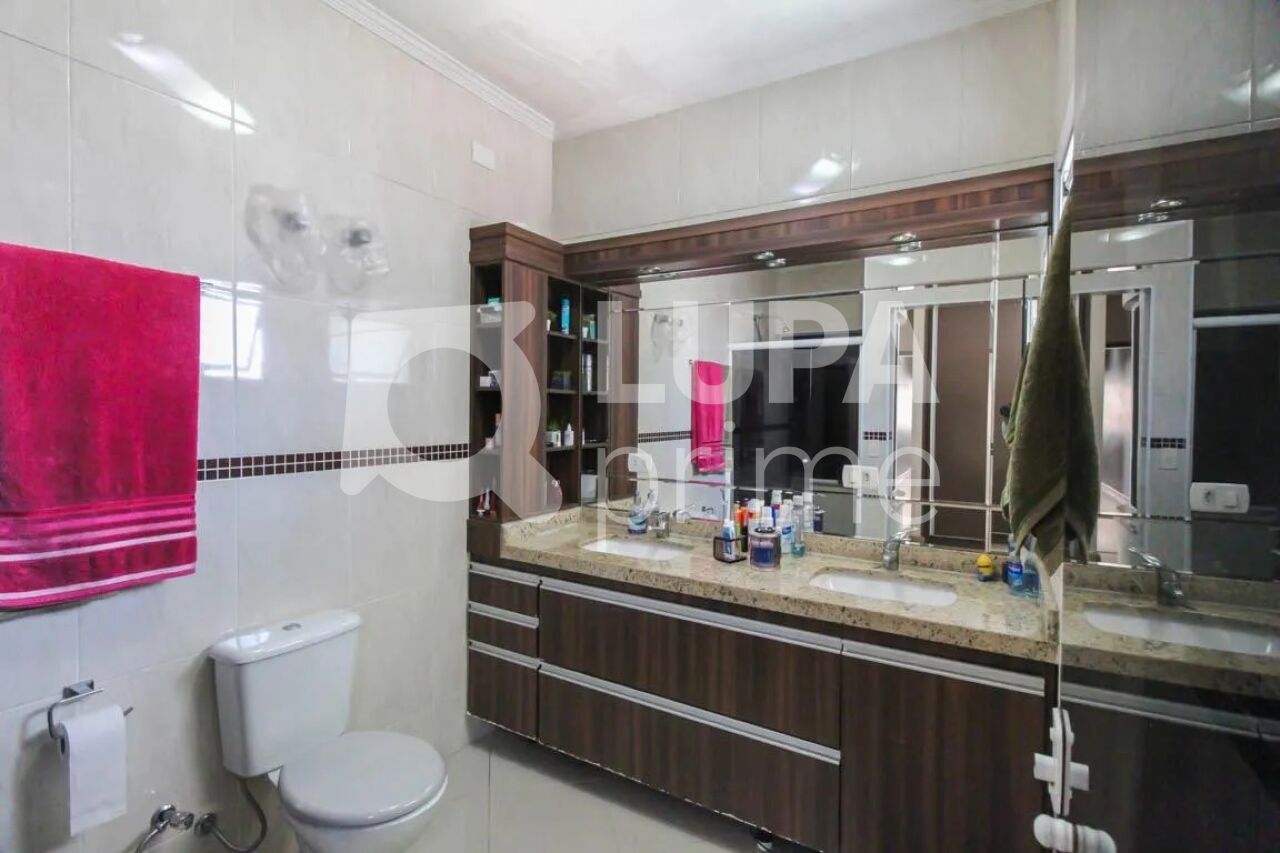 Casa, 6 quartos, 182 m² - Foto 24