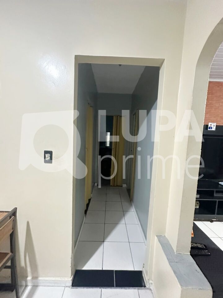 Casa, 2 quartos, 135 m² - Foto 2