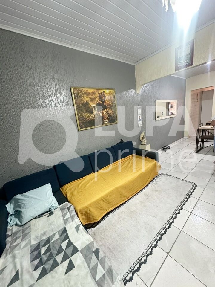 Casa, 2 quartos, 135 m² - Foto 1