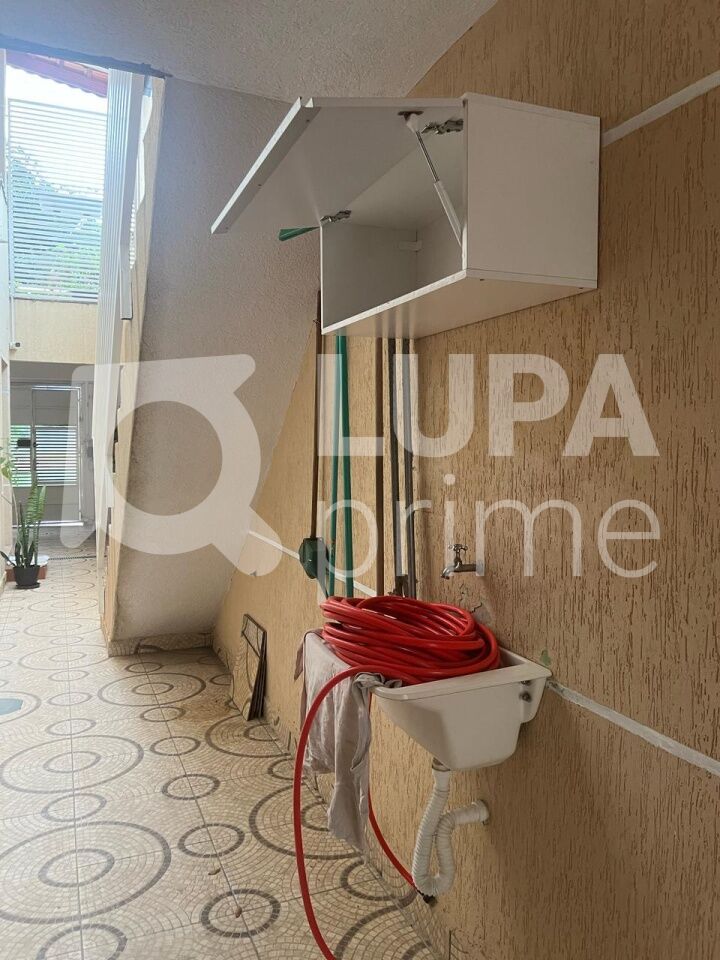 Casa, 3 quartos, 200 m² - Foto 14