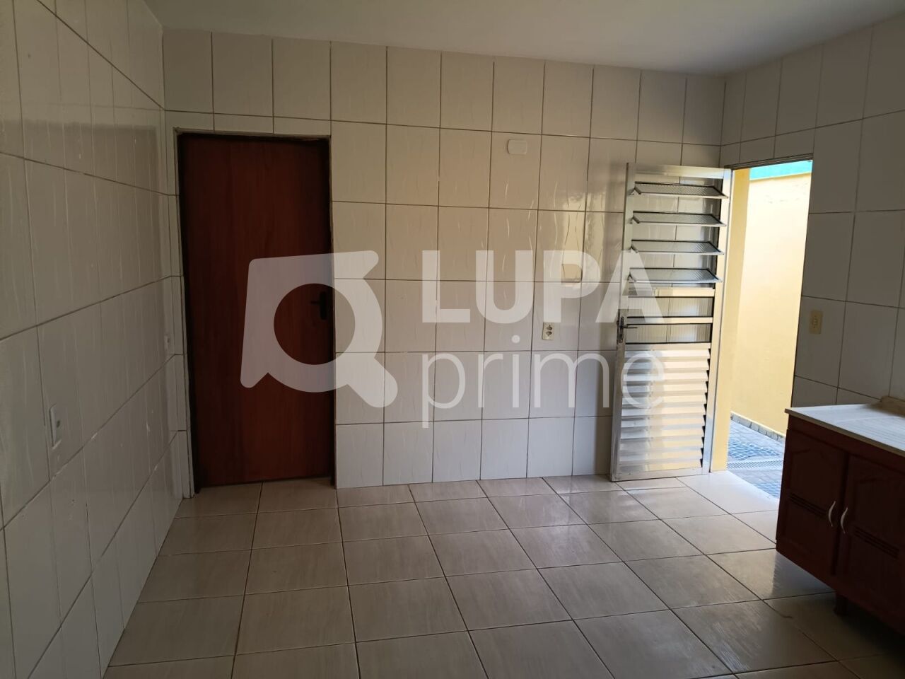 Casa, 1 quarto, 85 m² - Foto 13