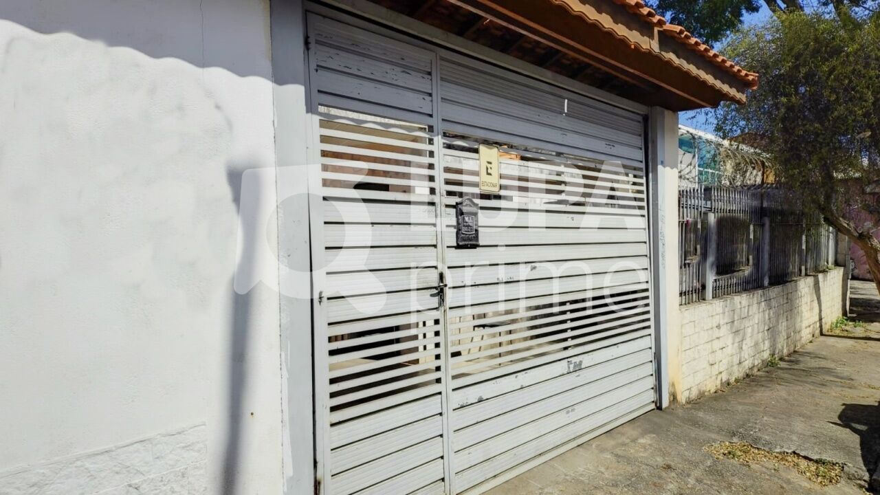 Terreno, 243 m² - Foto 1