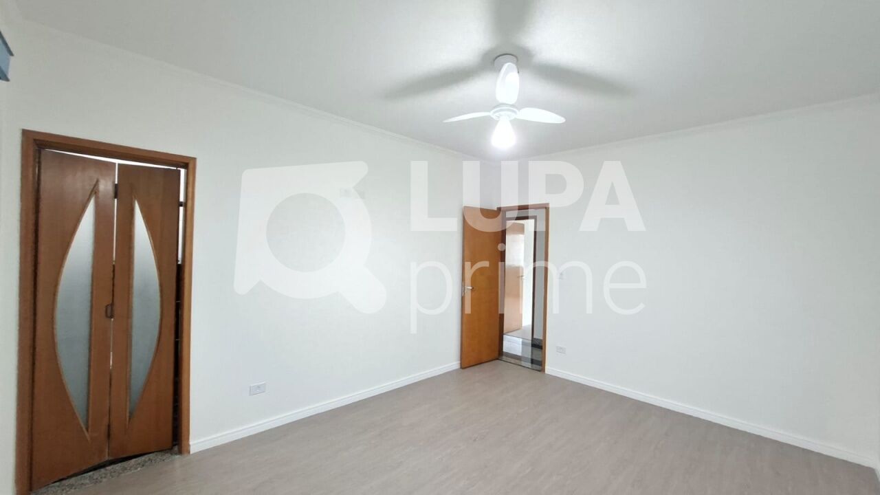 Casa, 4 quartos, 268 m² - Foto 8