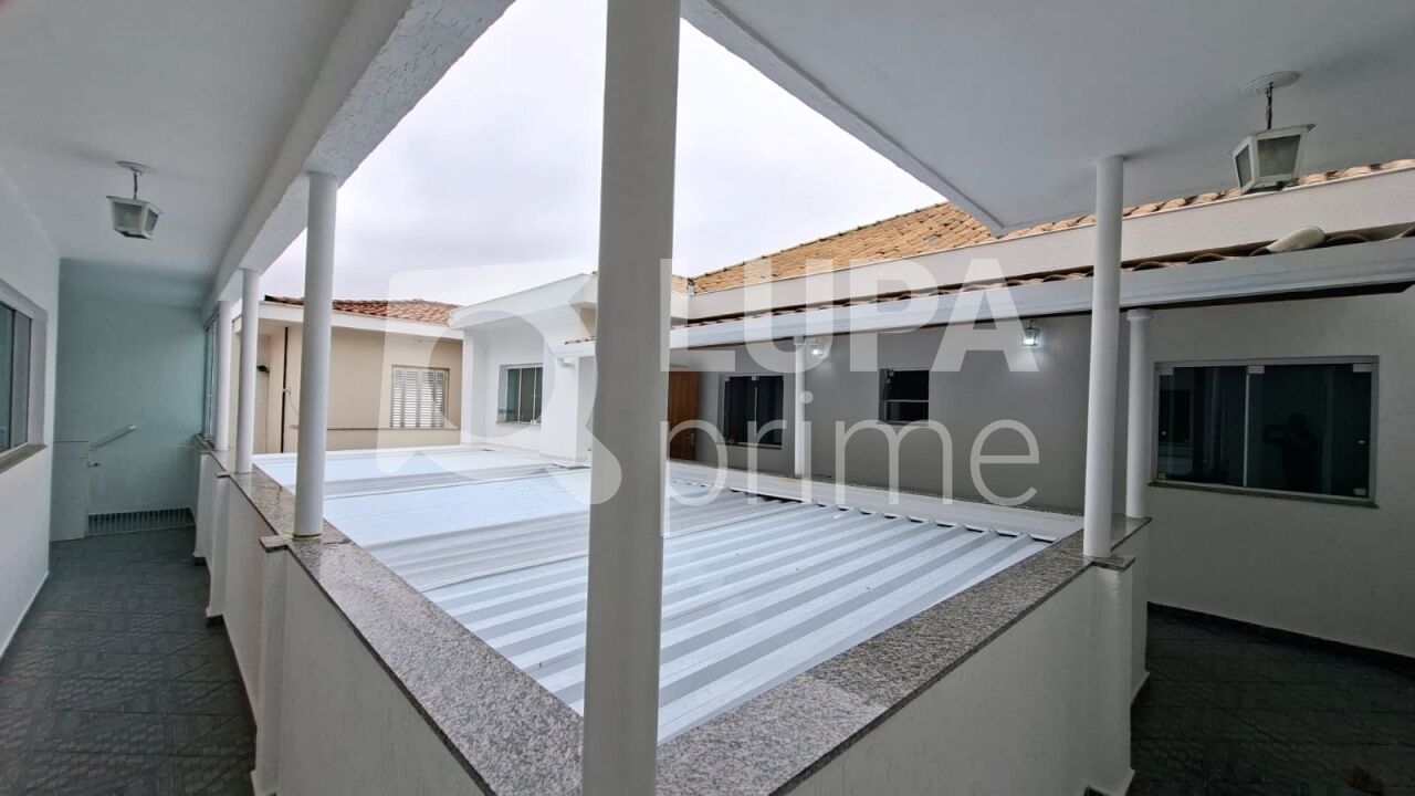 Casa, 4 quartos, 268 m² - Foto 38