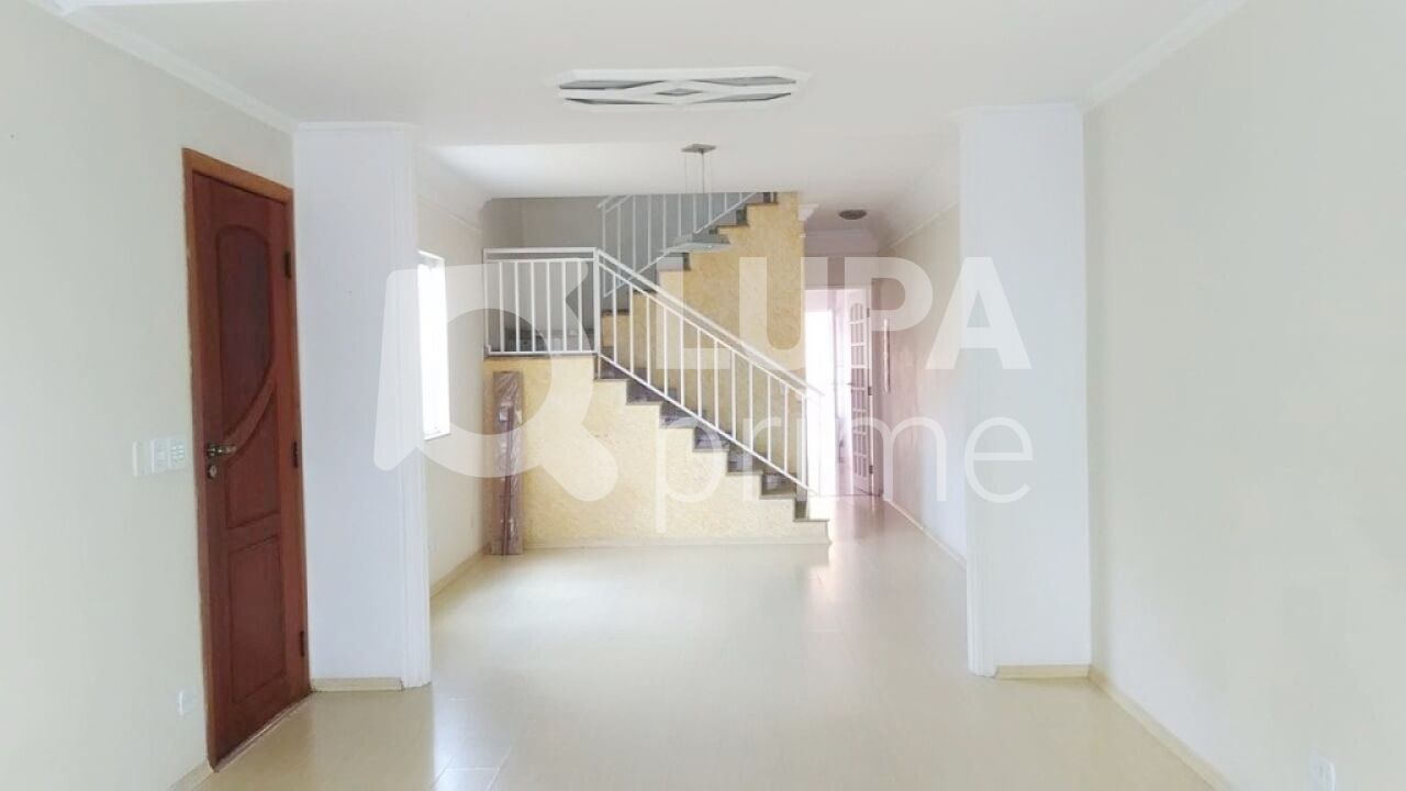 Casa, 3 quartos, 140 m² - Foto 1