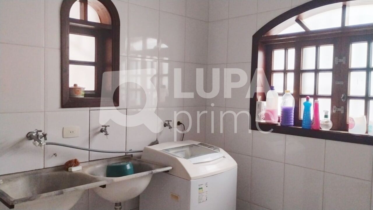 Casa, 4 quartos, 200 m² - Foto 16