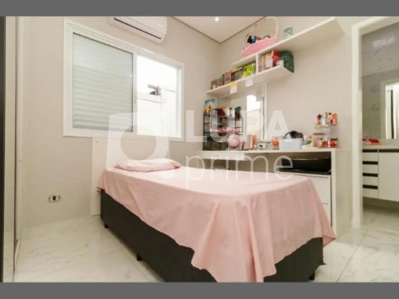 Casa, 4 quartos, 168 m² - Foto 4