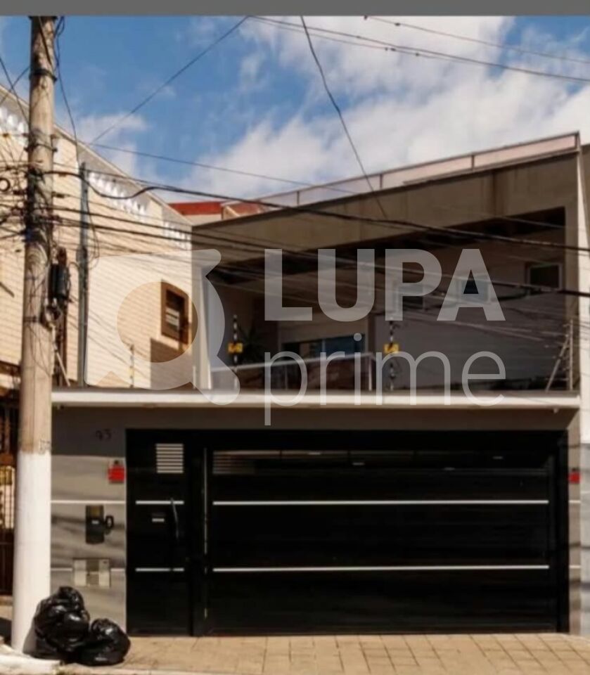 Casa, 4 quartos, 168 m² - Foto 1