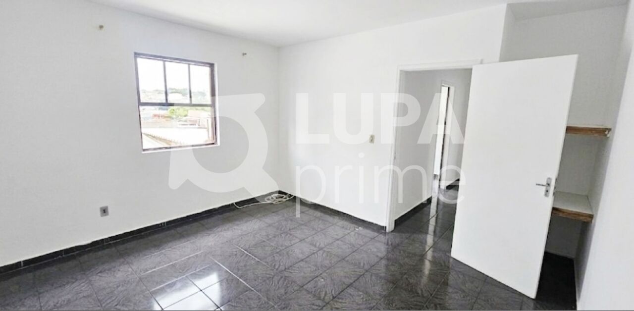 Casa, 3 quartos, 132 m² - Foto 4