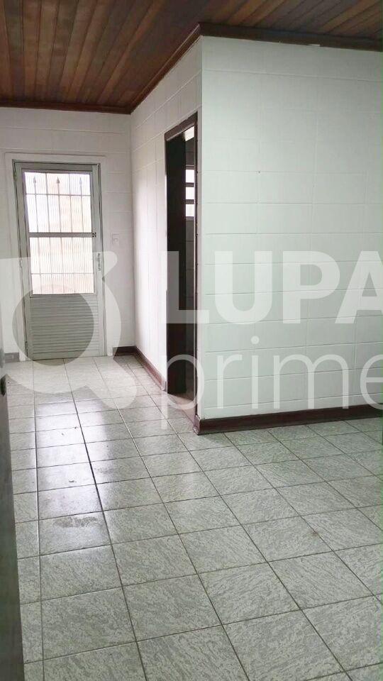 Casa, 2 quartos, 380 m² - Foto 2