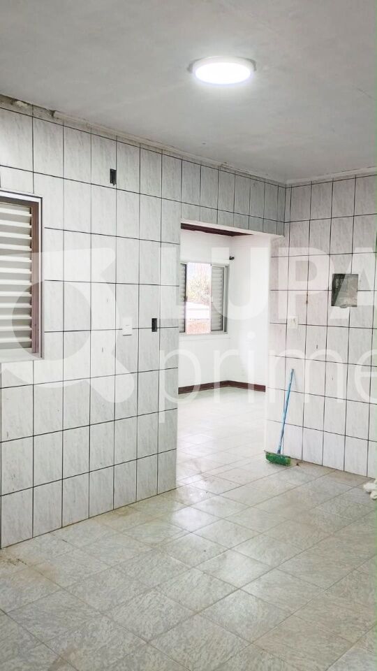 Casa, 2 quartos, 380 m² - Foto 1