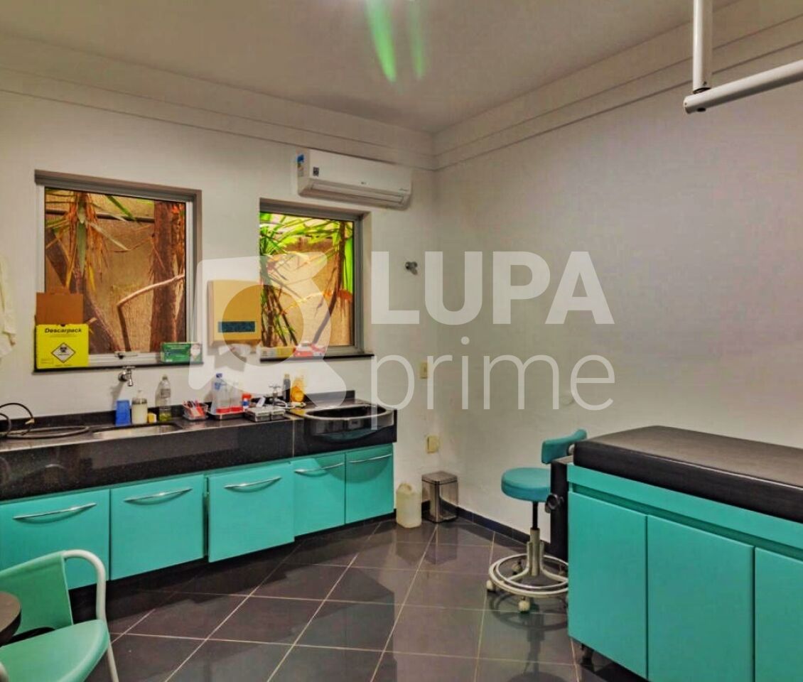 Prédio Inteiro, 261 m² - Foto 11