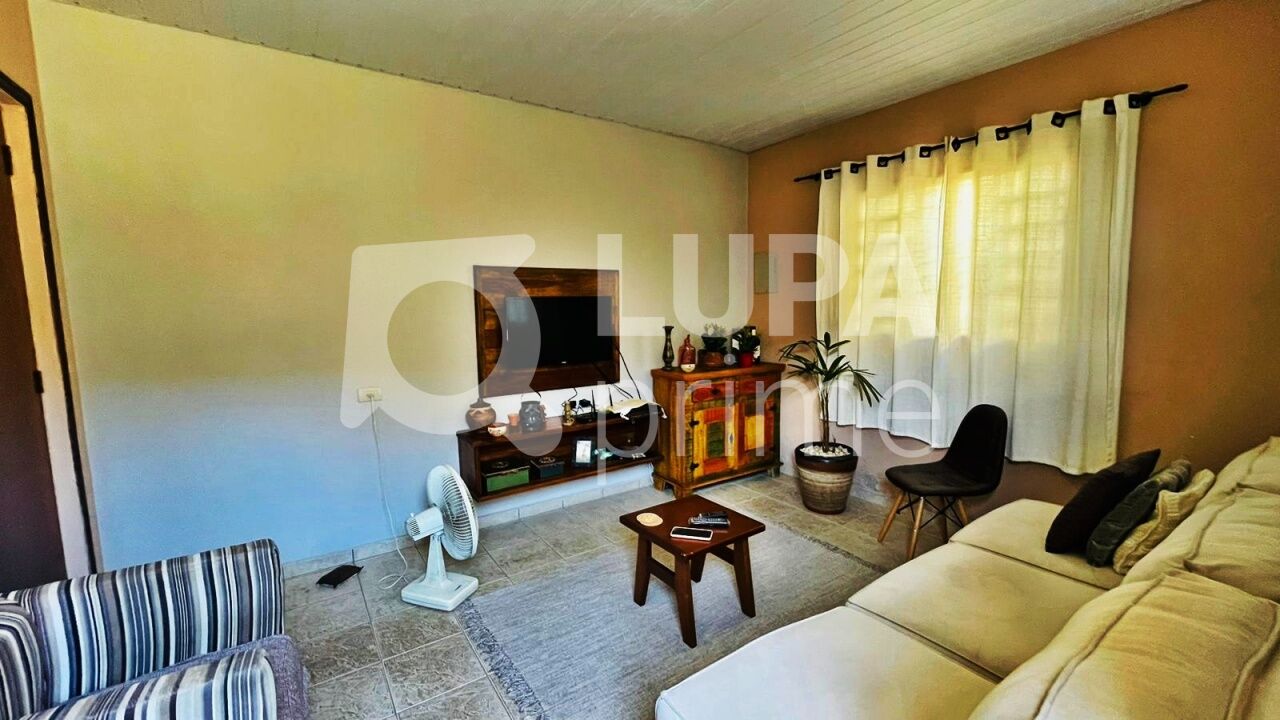 Casa, 3 quartos, 120 m² - Foto 2