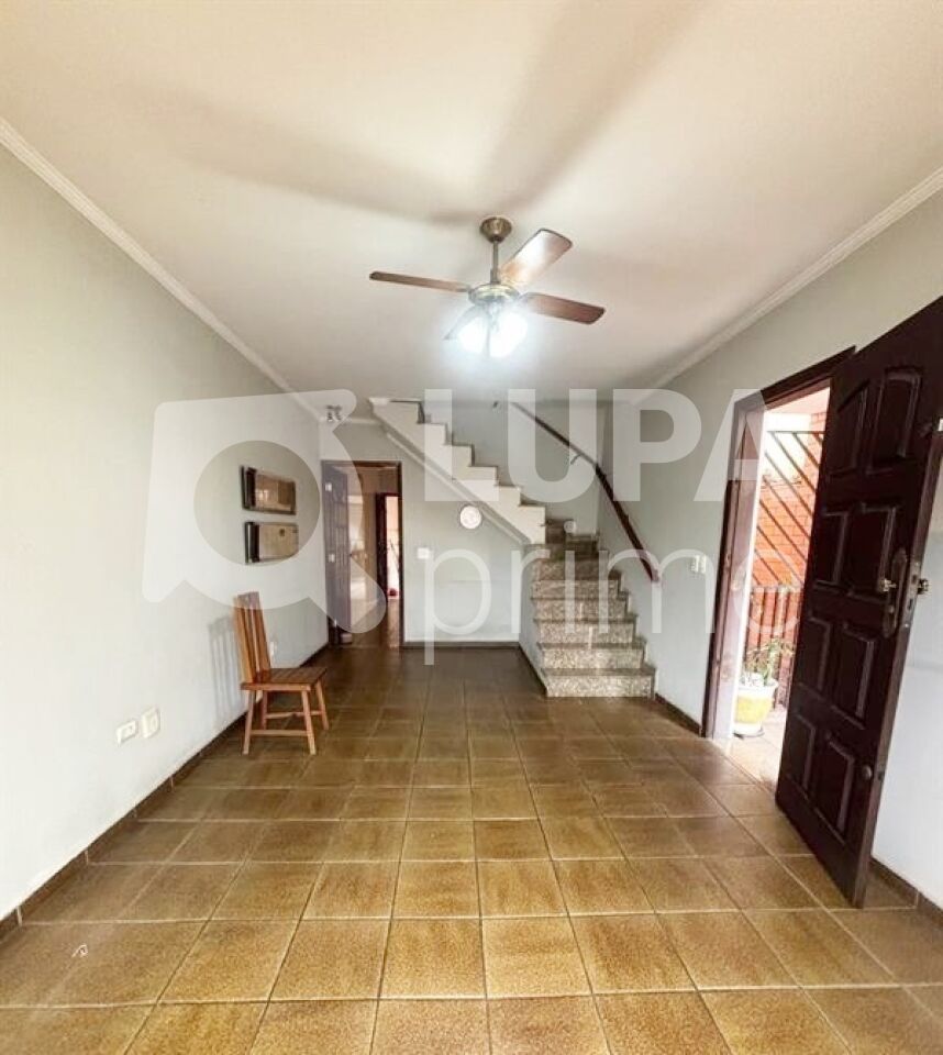 Casa, 3 quartos, 152 m² - Foto 1