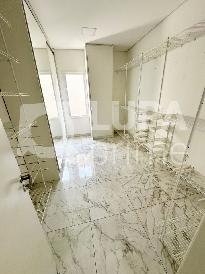 Casa, 4 quartos, 195 m² - Foto 8