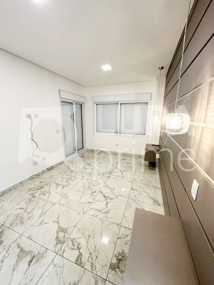 Casa, 4 quartos, 195 m² - Foto 2