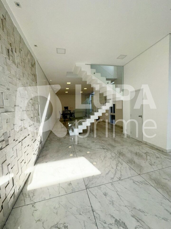 Casa, 4 quartos, 195 m² - Foto 4