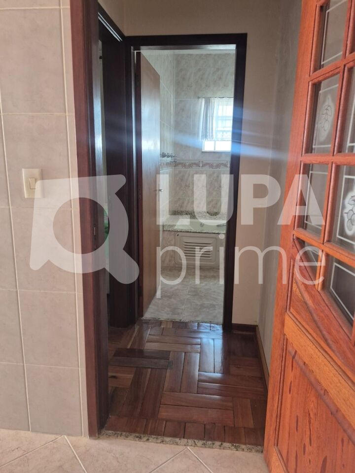 Casa, 4 quartos, 330 m² - Foto 30