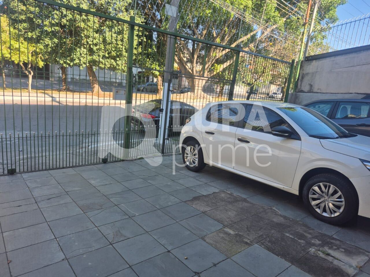 Casa, 4 quartos, 330 m² - Foto 2