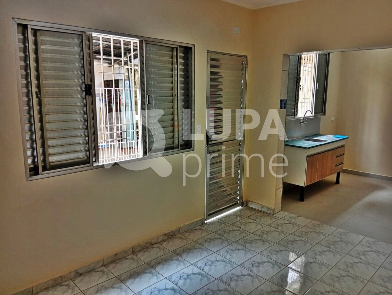 Casa, 1 quarto, 40 m² - Foto 1