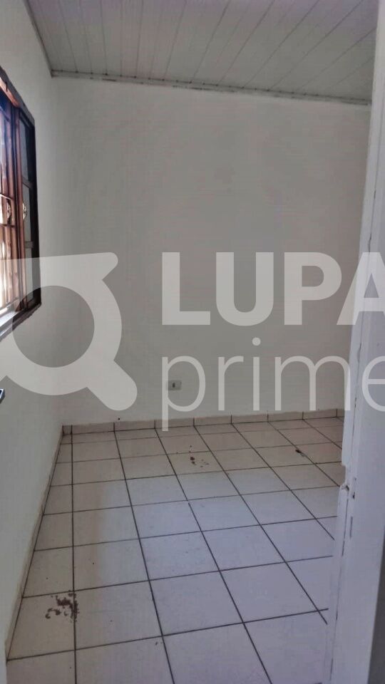 Casa, 1 quarto, 40 m² - Foto 2