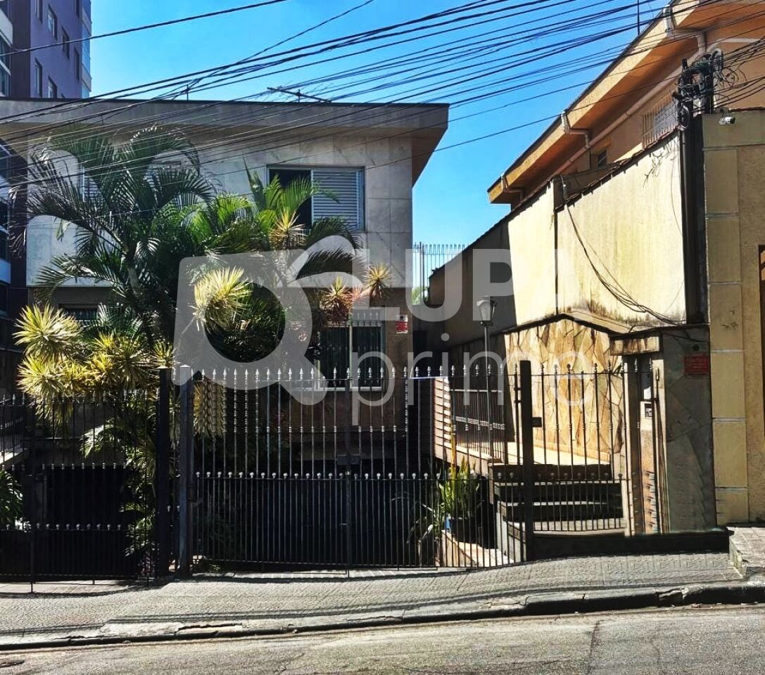 Casa, 3 quartos, 245 m² - Foto 1