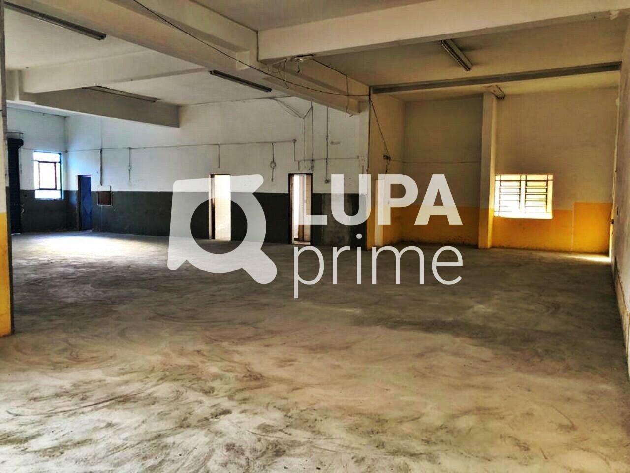 Depósito-Galpão, 834 m² - Foto 1