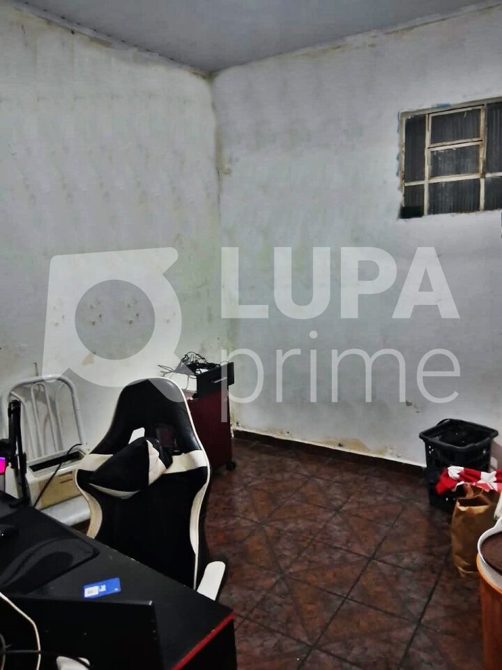 Casa, 3 quartos, 218 m² - Foto 8