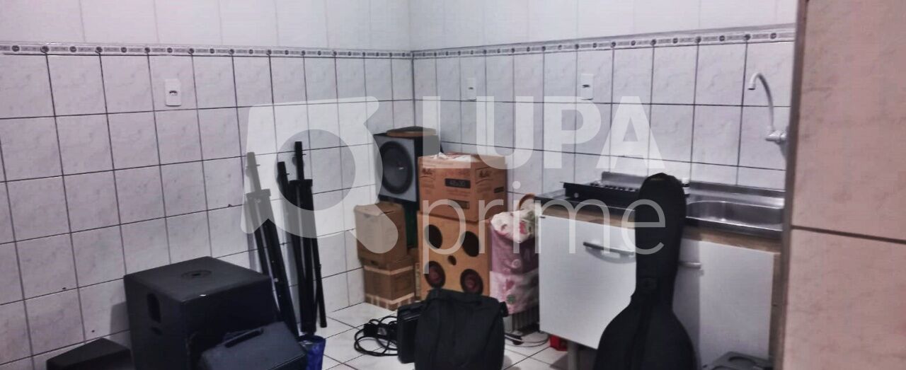 Casa, 3 quartos, 218 m² - Foto 22