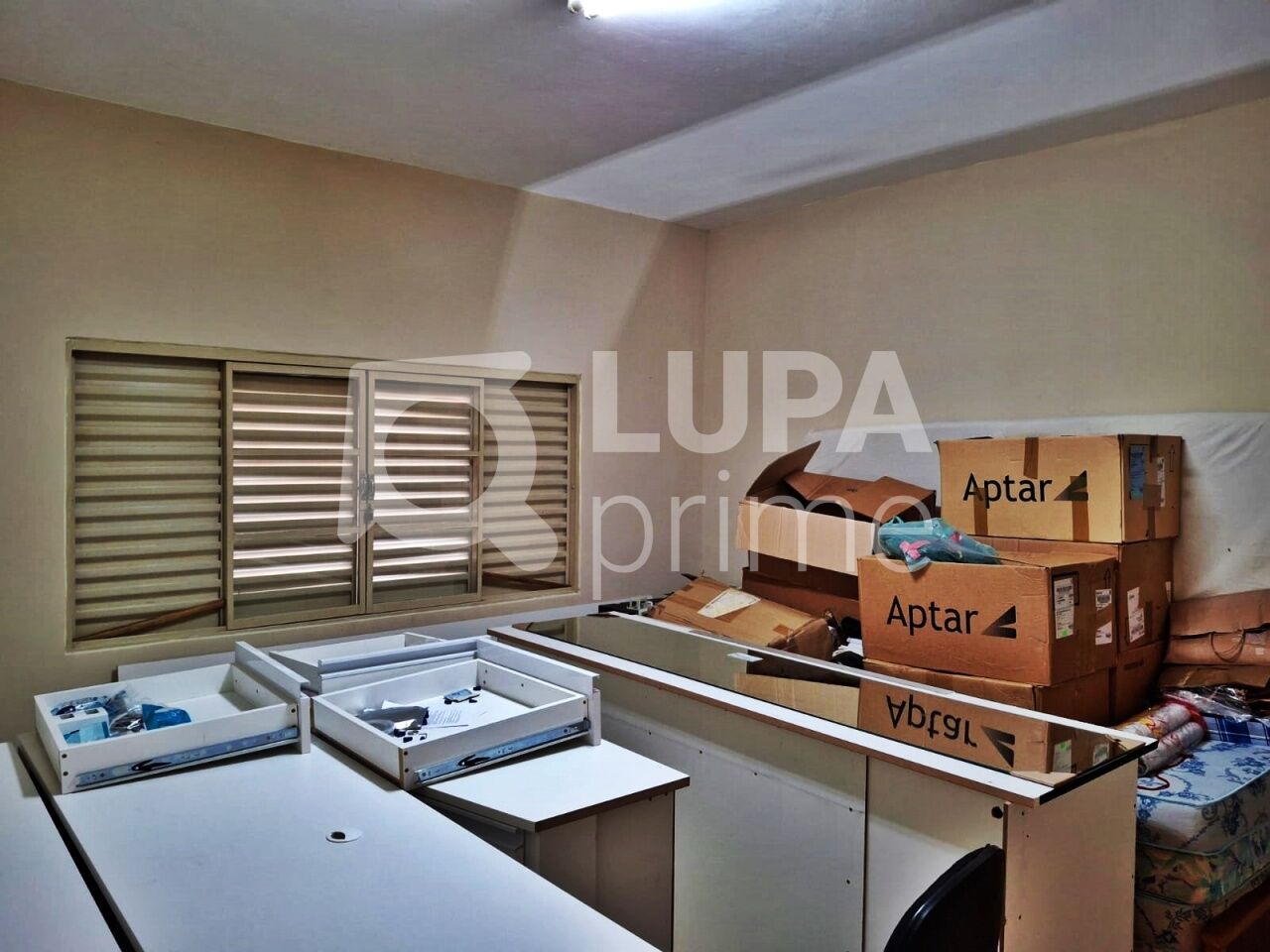 Casa, 1 quarto, 1582 m² - Foto 1