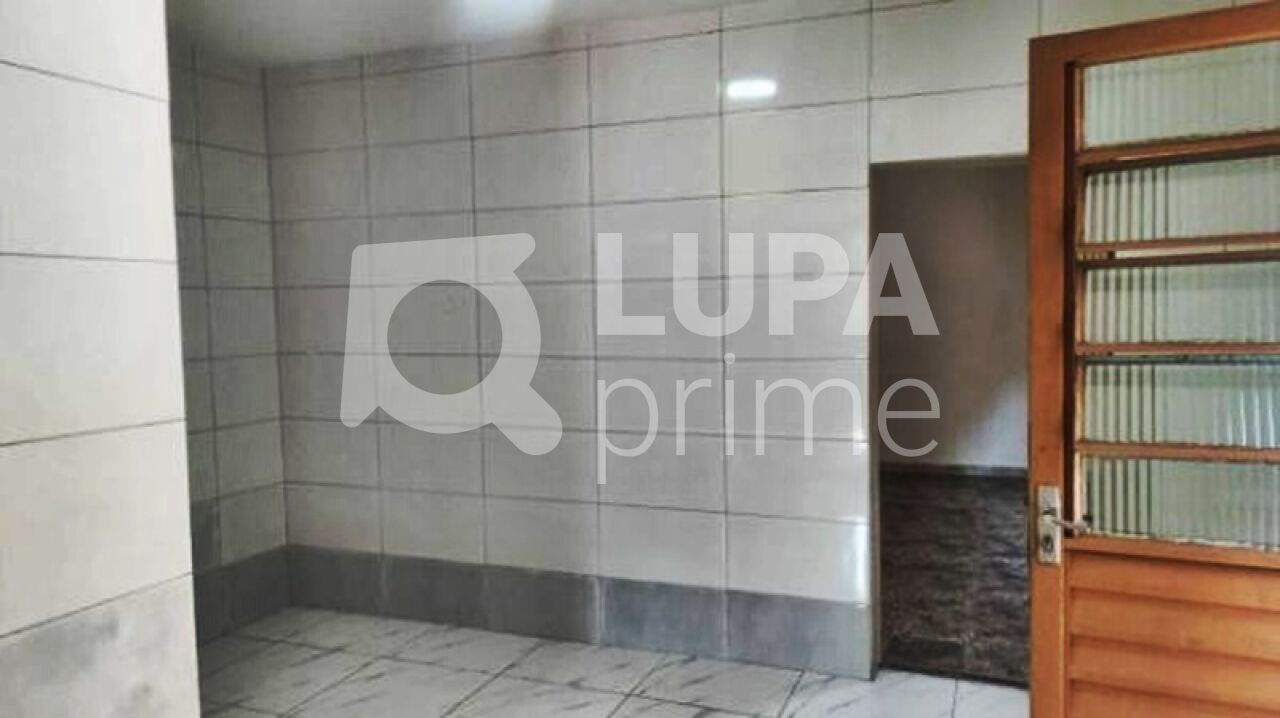 Casa, 1 quarto, 130 m² - Foto 2