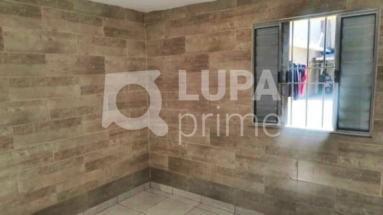 Casa, 1 quarto, 130 m² - Foto 1