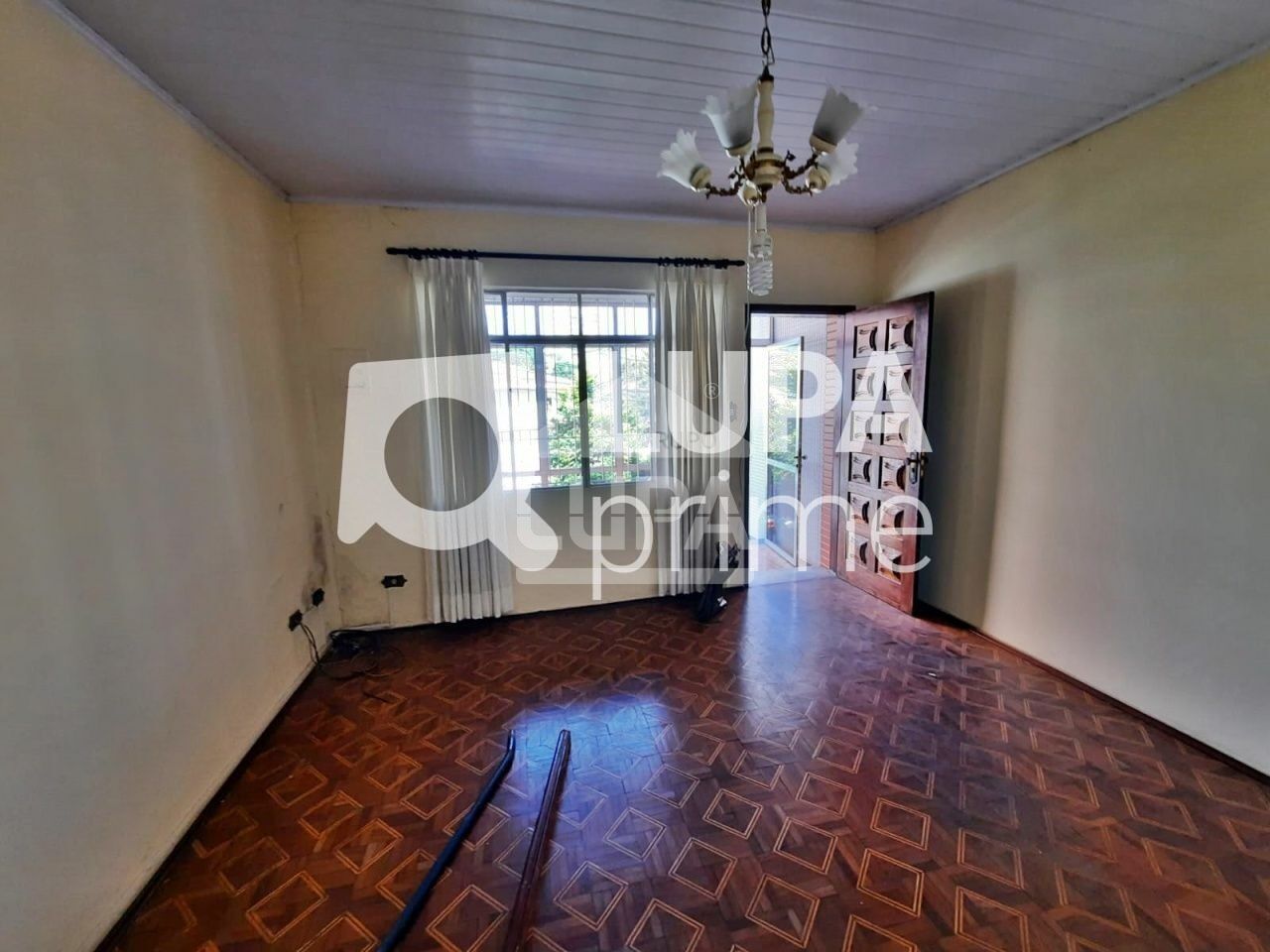 Casa, 4 quartos, 217 m² - Foto 1