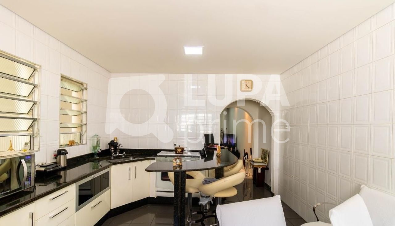 sobrado-venda-sao-paulo-vila-sabrina-3dormitorios-2suites-2vagas-168m2-LM4630