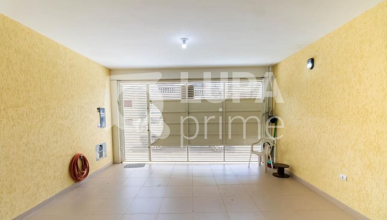 sobrado-venda-sao-paulo-vila-sabrina-3dormitorios-2suites-2vagas-168m2-LM4630