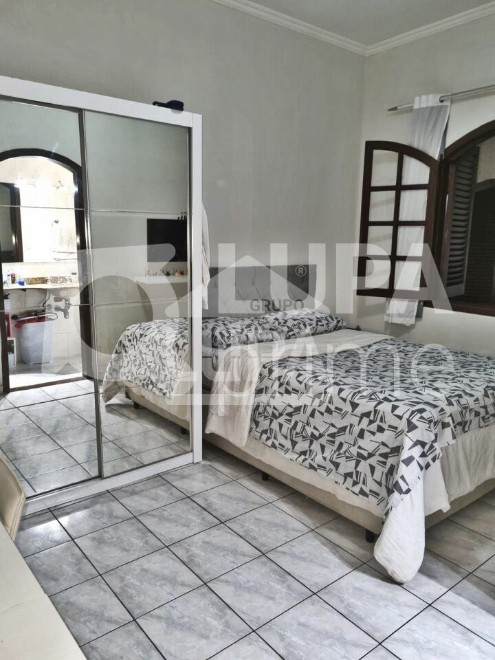 casa-terrea-venda-sao-paulo-vila-maria-3dormitorios-3suites-3vagas-255m2-LM5317