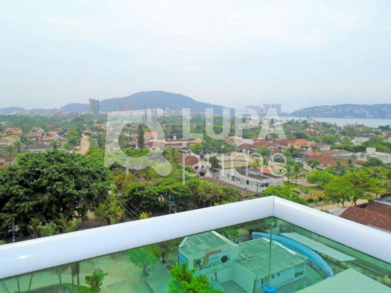 sobrado-venda-guaruja-jardim-virginia-3dormitorios-3suites-2vagas-142m2-LS11948