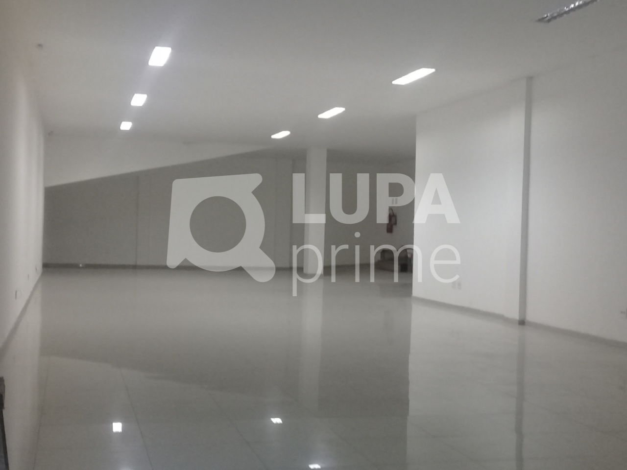 Loja-Salão, 200 m² - Foto 1
