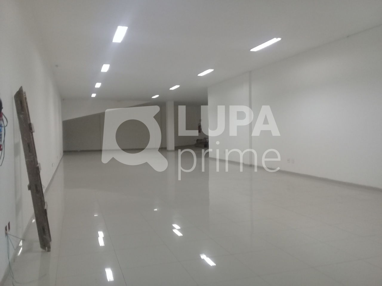 Loja-Salão, 200 m² - Foto 11