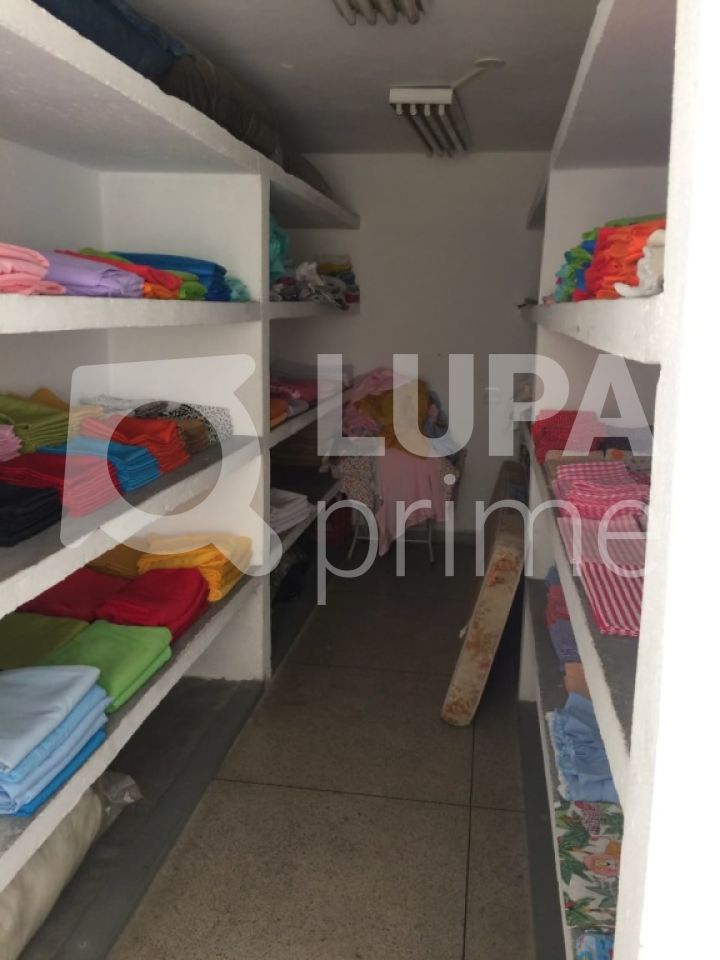 galpao-venda-sao-paulo-agua-fria-10vagas-240m2-LS23574