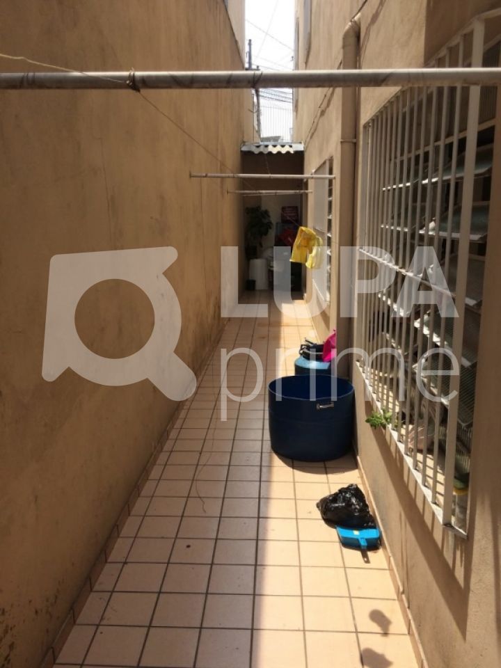 galpao-venda-sao-paulo-agua-fria-10vagas-240m2-LS23574