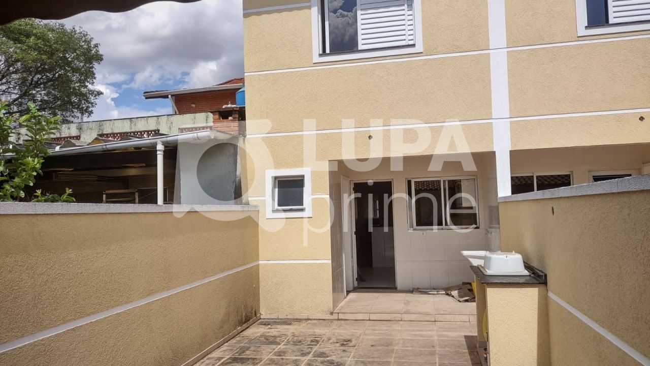 sobrado-venda-sao-paulo-vila-gustavo-3dormitorios-3suites-3vagas-200m2-LS28800