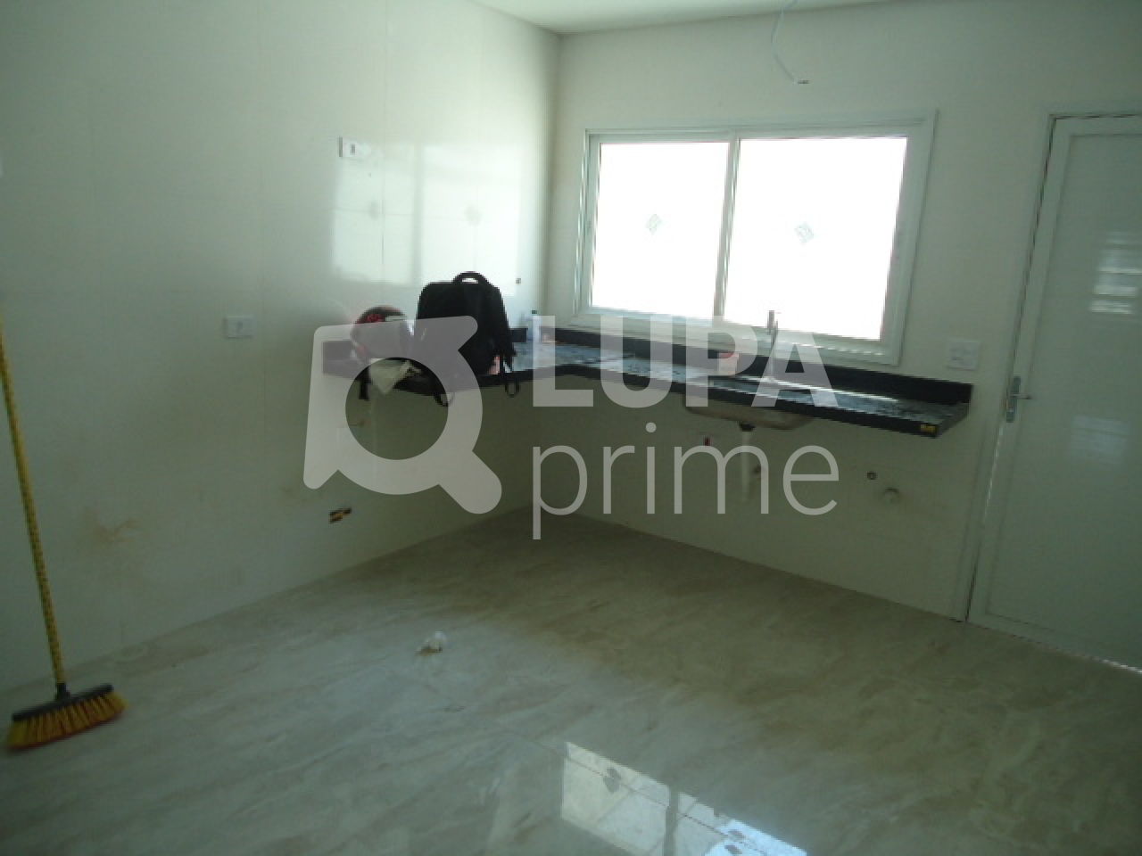 condominio-venda-sao-paulo-parque-vitoria-3dormitorios-3suites-3vagas-150m2-LS31139