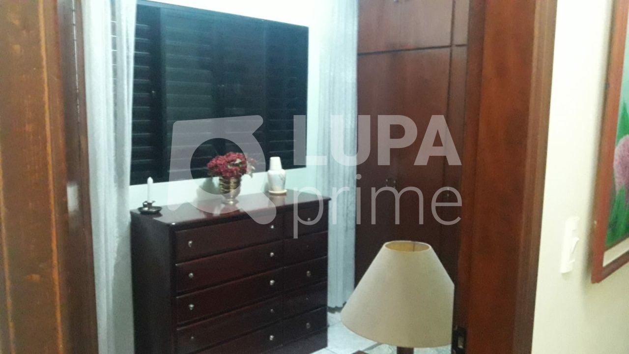 casa-terrea-venda-sao-paulo-jardim-brasil-4dormitorios-1suite-2vagas-120m2-LS32279