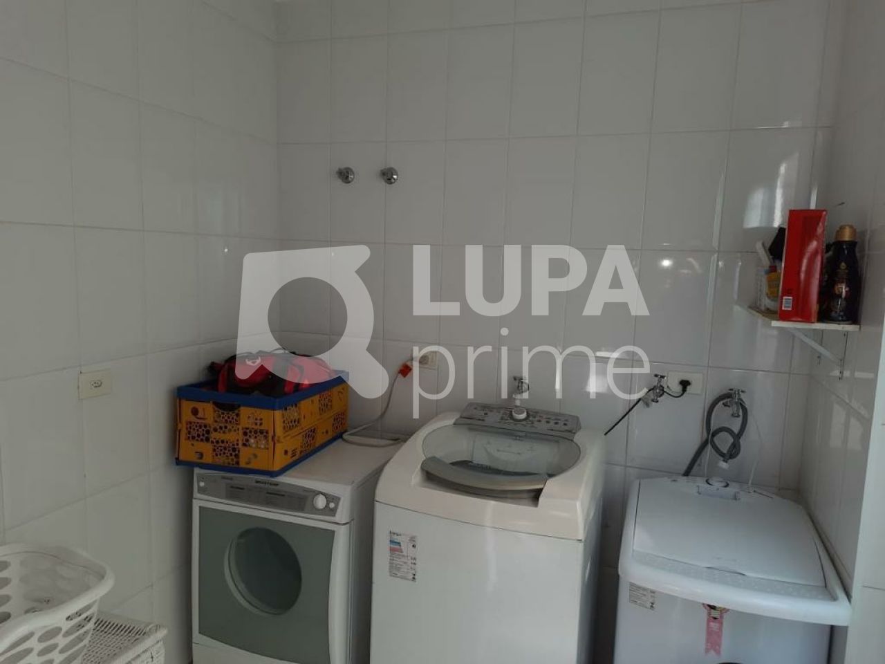 casa-terrea-venda-sao-paulo-vila-irmaos-arnoni-3dormitorios-3suites-3vagas-190m2-LS32493