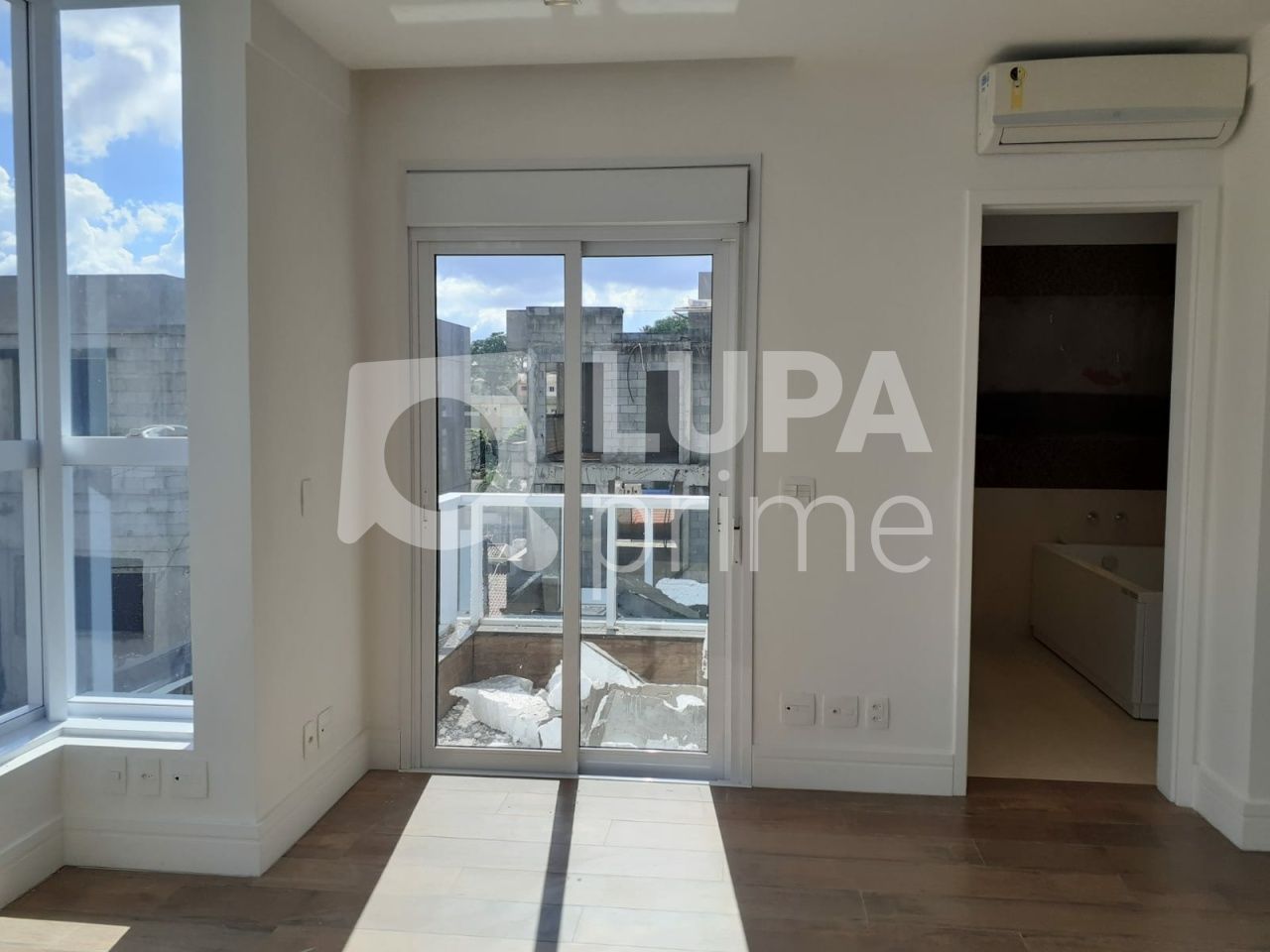 condominio-venda-sao-paulo-jardim-floresta-3dormitorios-3suites-6vagas-305m2-LS33156