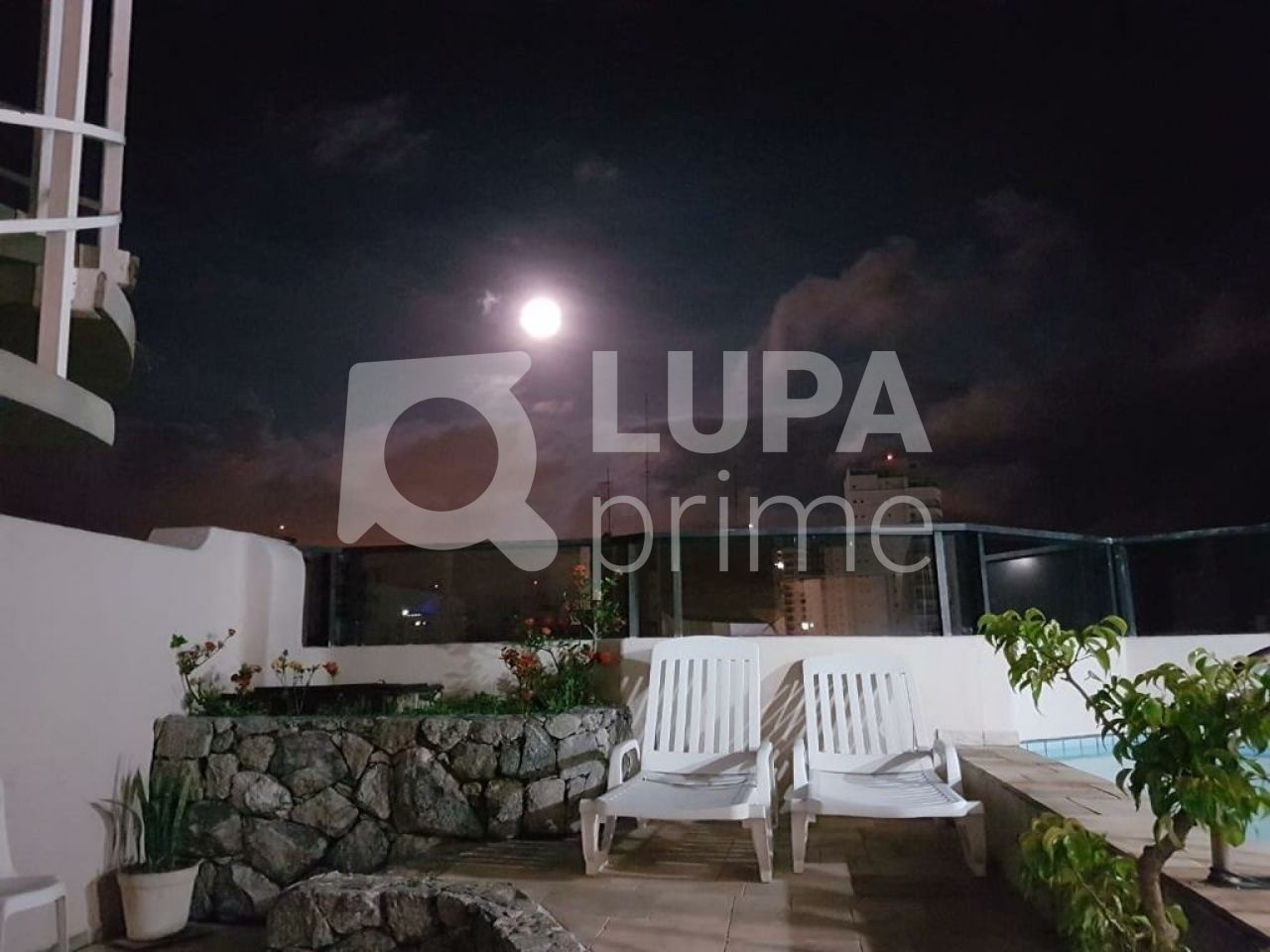 apartamento-venda-guaruja-jardim-praiano-3dormitorios-2suites-3vagas-348m2-LS38377