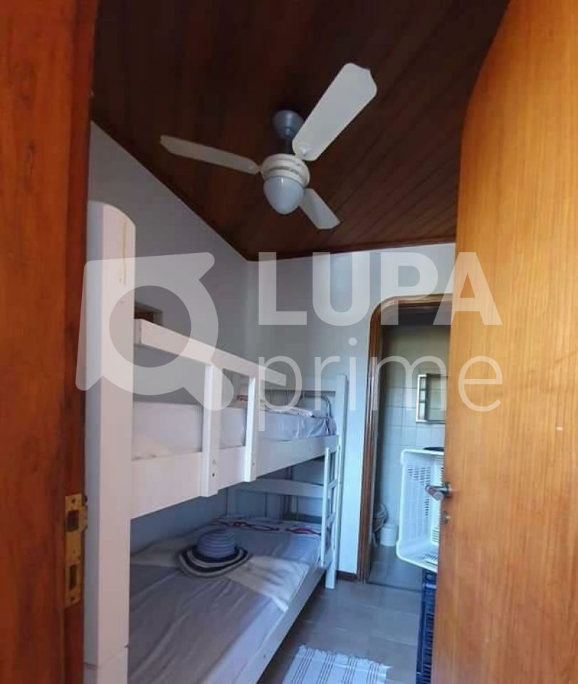 apartamento-venda-guaruja-jardim-praiano-3dormitorios-2suites-3vagas-348m2-LS38377