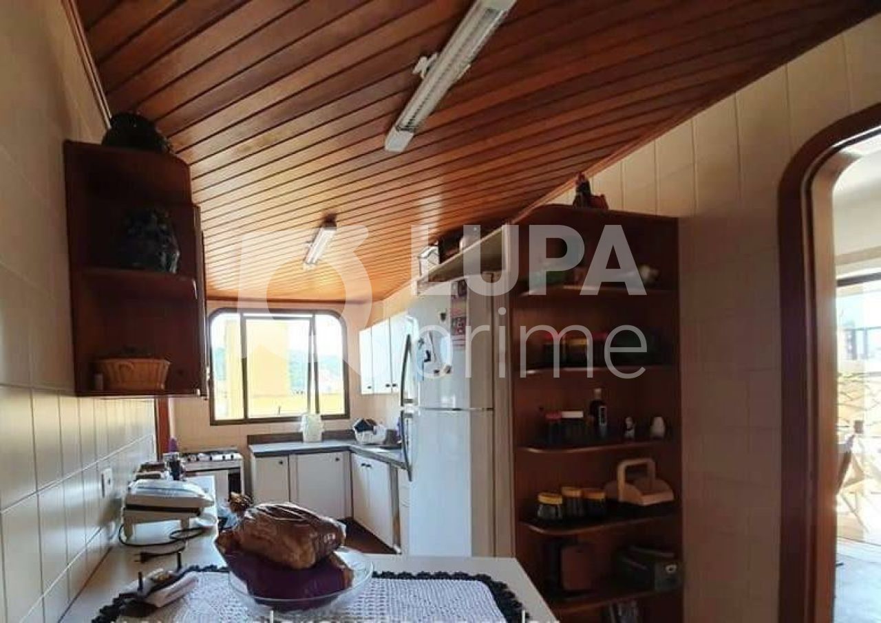 apartamento-venda-guaruja-jardim-praiano-3dormitorios-2suites-3vagas-348m2-LS38377
