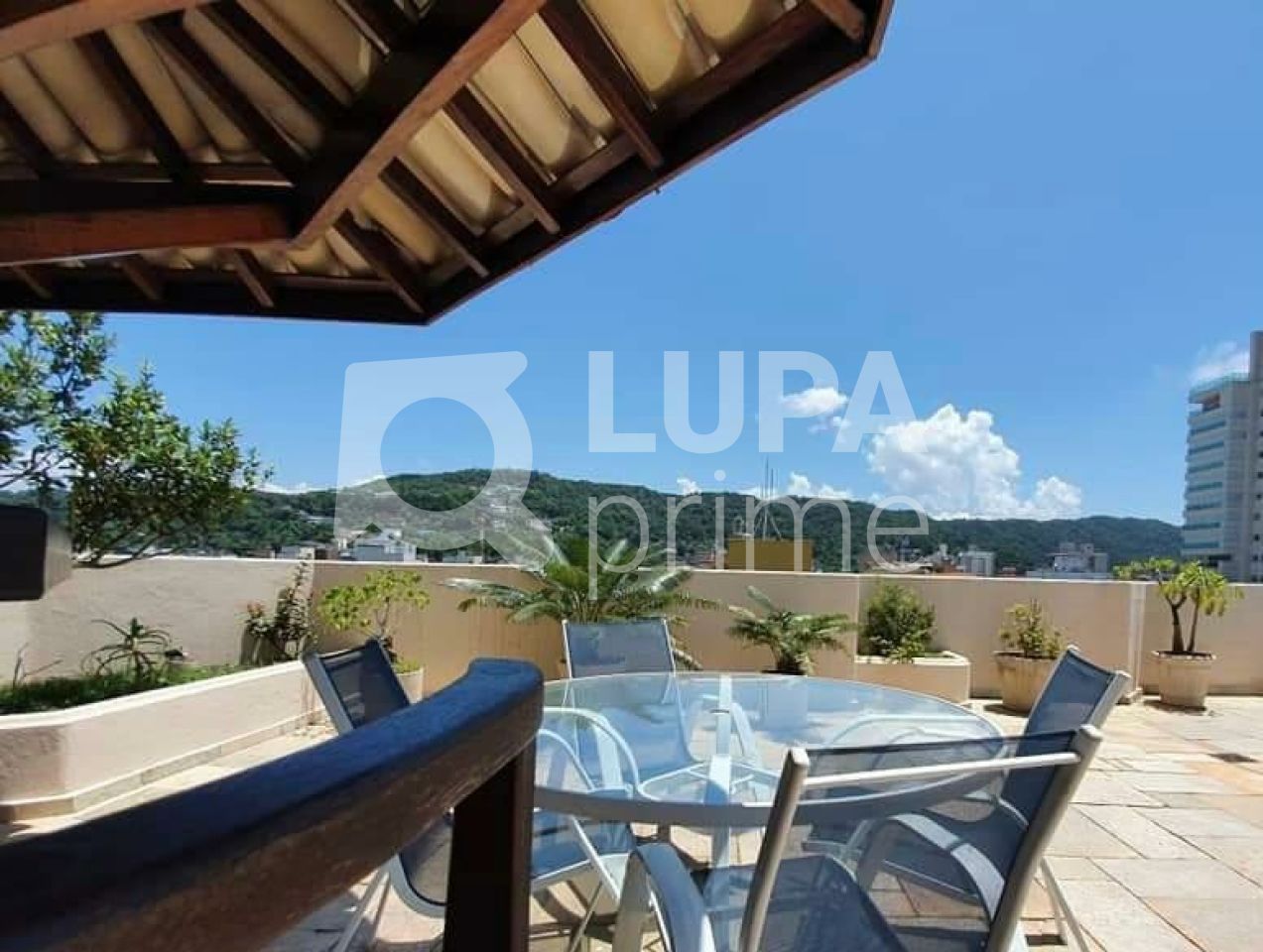 apartamento-venda-guaruja-jardim-praiano-3dormitorios-2suites-3vagas-348m2-LS38377